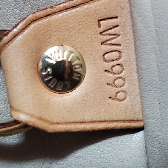 ‼️SOLD‼️ LOUIS VUITTON VERNIS HOUSTON YELLOW MONO - Picture 14 of 15